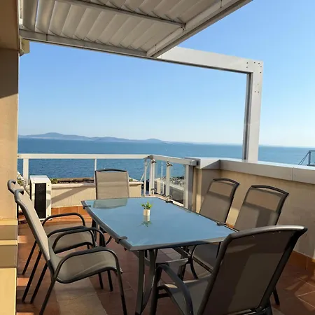 Sea View Πομόριε